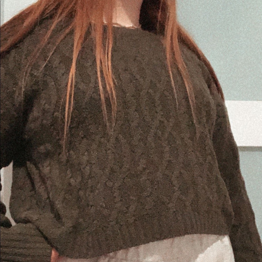 green cropped sweater